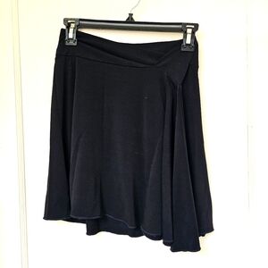Black strechy skirt (Jrs M)